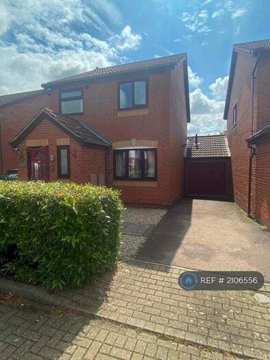 3 Bedroom Detached House To Rent In Braford Gardens, Shenley Brook End, Milton Keynes, MK5