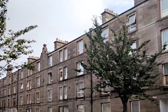 2 Bedroom Flat To Rent In Flat /, Park Avenue, Dundee, DD4