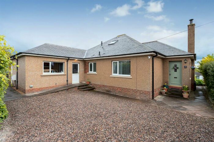 4 Bedroom Detached House For Sale In Strathview Road, Kirriemuir, DD8