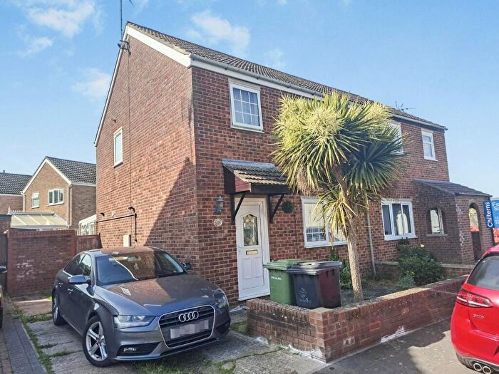 3 Bedroom Semi Detached House For Sale In Shelley Way, Thetford, IP24