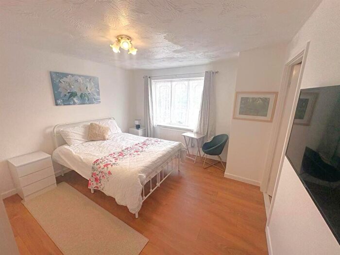 7 Bedroom House To Rent In Sherwood Close, Corby, NN17
