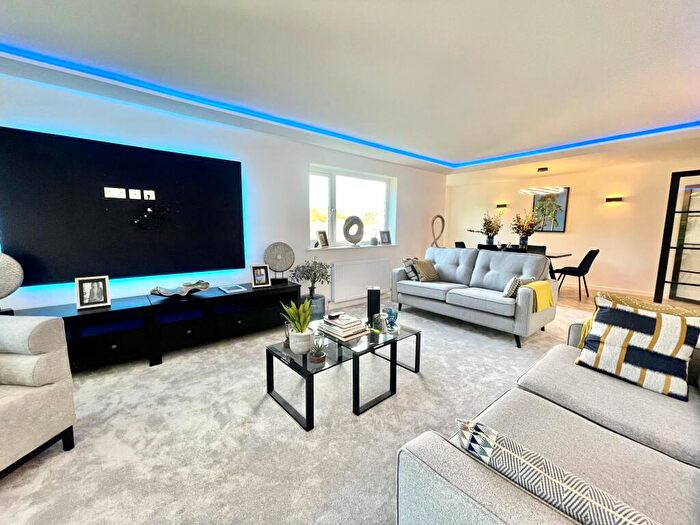 3 Bedroom Apartment To Rent In Avalon, Lilliput, Poole, BH14