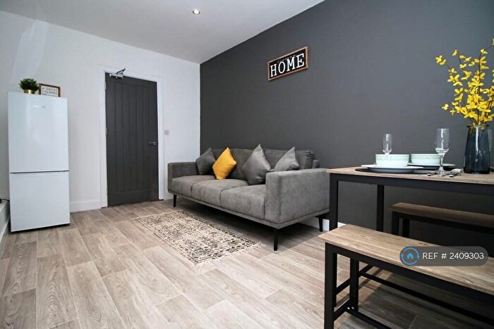 1 Bedroom Flat To Rent In Hanover Street, Swansea, SA1