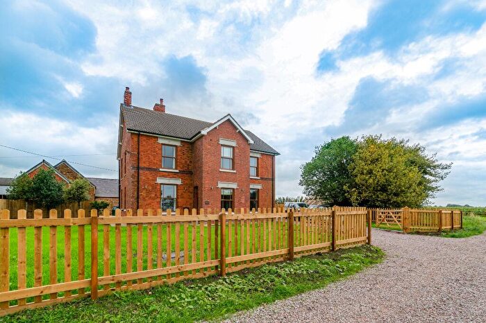 4 Bedroom Farm House To Rent In Eastwell Road, Scalford, LE14