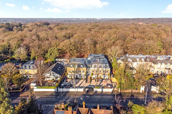 2 Bedroom Flat For Sale In Shalford Lodge, Kingston Hill, Kingston-Upon-Thames, London, KT2