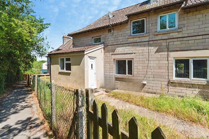 3 Bedroom Semi Detached House For Sale In Potley Lane, Corsham, SN13