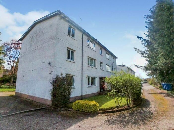 3 Bedroom Flat To Rent In Drynie Terrace, Inverness, IV2