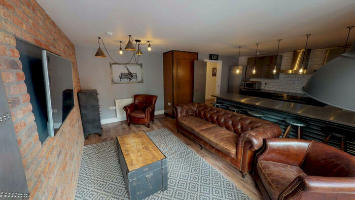 5 Bedroom House To Rent In Moorland Avenue, Leeds, LS6