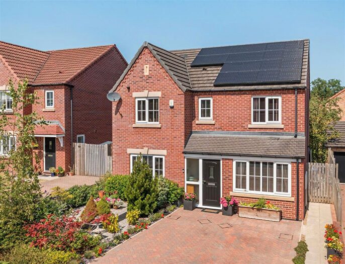 4 Bedroom Detached House For Sale In Malham Drive, Harrogate, HG3