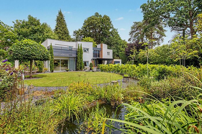 5 Bedroom Detached House For Sale In Broad Lane, Hale, WA15