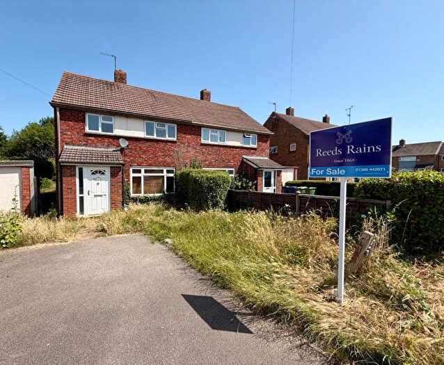 3 Bedroom Semi-Detached House For Sale In Two Hedges Road, Bishops Cleeve, Cheltenham, Gloucestershire, GL52