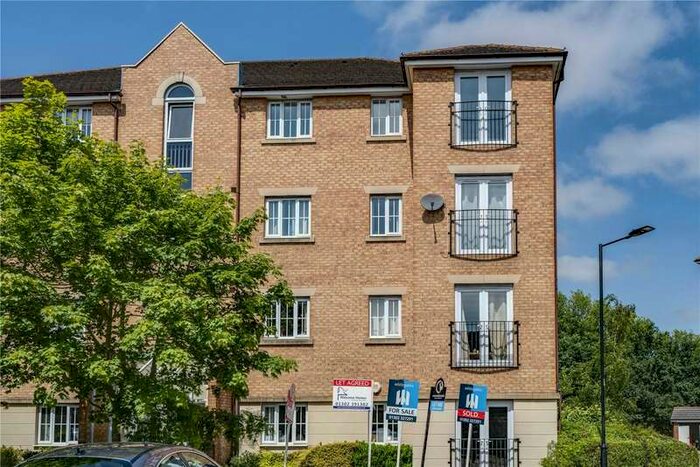 2 Bedroom Apartment To Rent In Cornflower Drive, Bessacarr, Doncaster, DN4