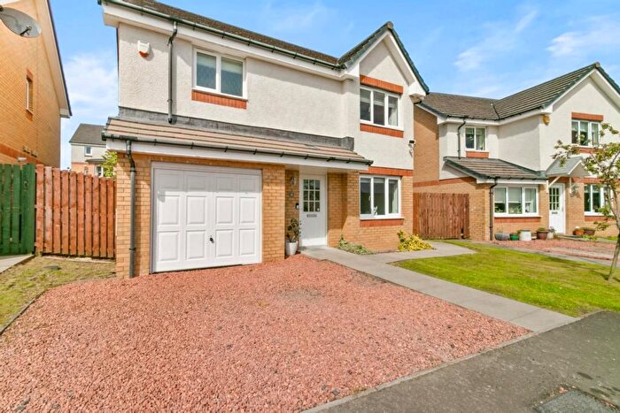 4 Bedroom Detached House For Sale In Woodfoot Crescent, Darnley, G53