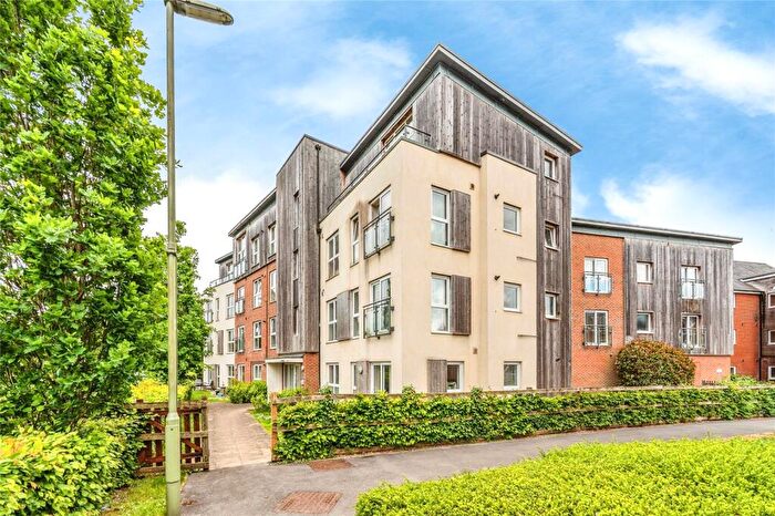 2 Bedroom Flat For Sale In Brunswick Place, Totton, Southampton, Hampshire, SO40