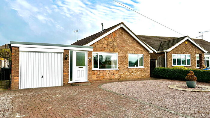 2 Bedroom Detached Bungalow For Sale In Mill Moor Way, North Hykeham, Lincoln, LN6