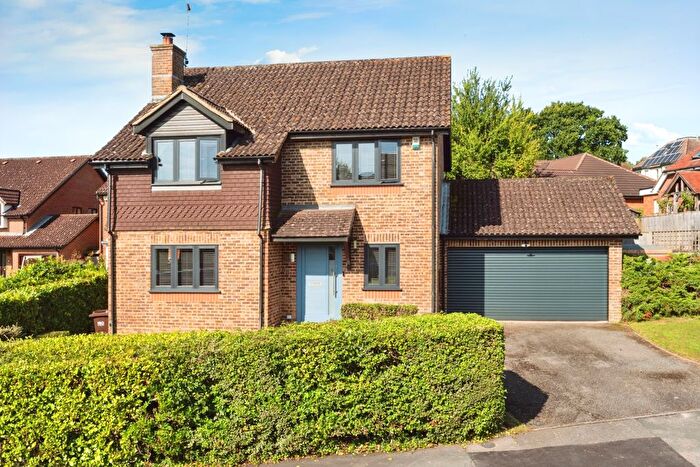 4 Bedroom Detached House For Sale In Mill Rise, Robertsbridge, East Sussex, TN32