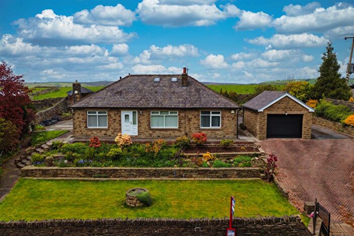 4 Bedroom Detached Bungalow For Sale In Catherine Slack, Queensbury, Bradford, BD13