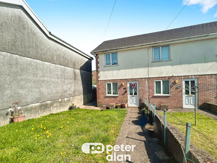 2 Bedroom Property To Rent In Maesteg, CF34