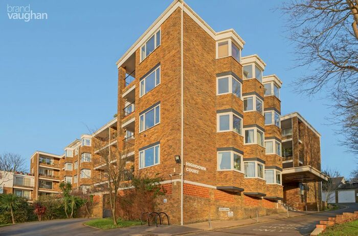 2 Bedroom Flat To Rent In Varndean Drive, Brighton, East Sussex, BN1
