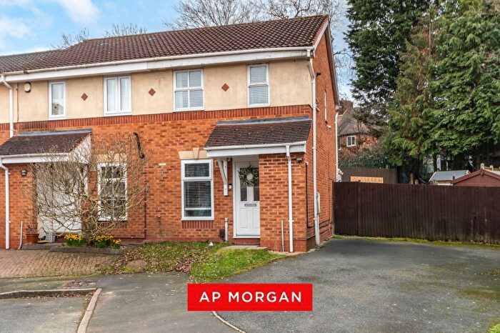 2 Bedroom Semi Detached House For Sale In Bluebell Croft, Northfield, Birmingham, West Midlands, B31