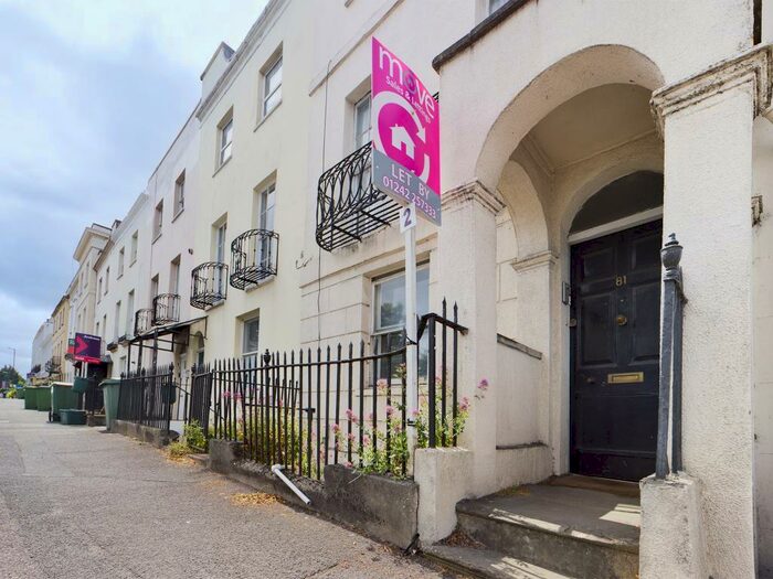 1 Bedroom Apartment For Sale In London Road, Cheltenham, Gloucester, GL52