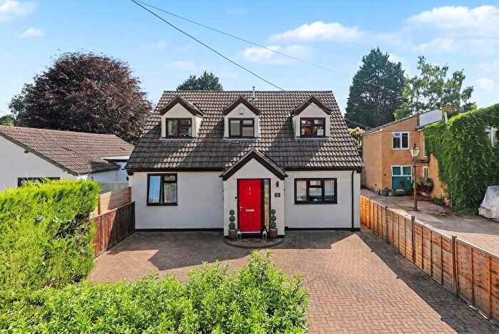 4 Bedroom Detached House For Sale In Kennington Road, Oxford, OX1