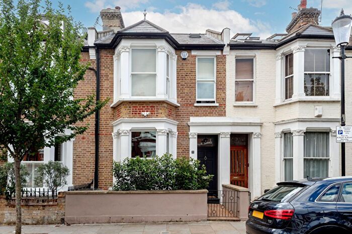 4 Bedroom Terraced House To Rent In Brewster Gardens, London, W10