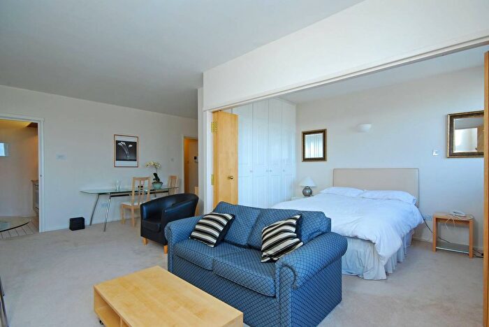 1 Bedroom Flat To Rent In Cromwell Road, South Kensington, London, SW7