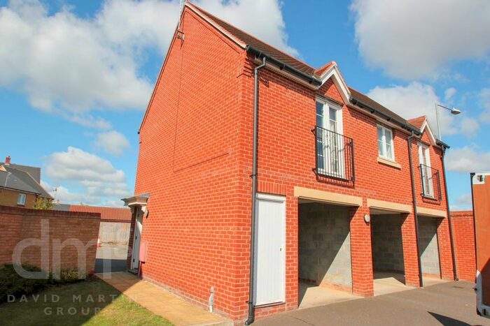 2 Bedroom Flat To Rent In Chapman Place, Colchester, CO4