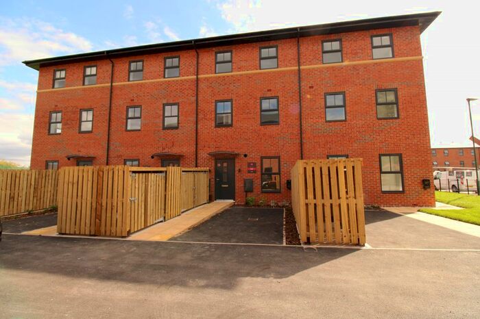 2 Bedroom Terraced House To Rent In Bilborough, Nottingham, Nottinghamshire, NG8