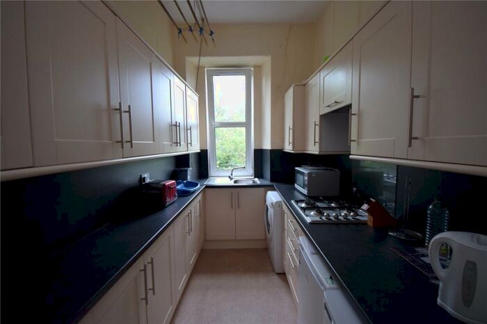 3 Bedroom Apartment To Rent In Glen Street, Tollcross, Edinburgh, EH3