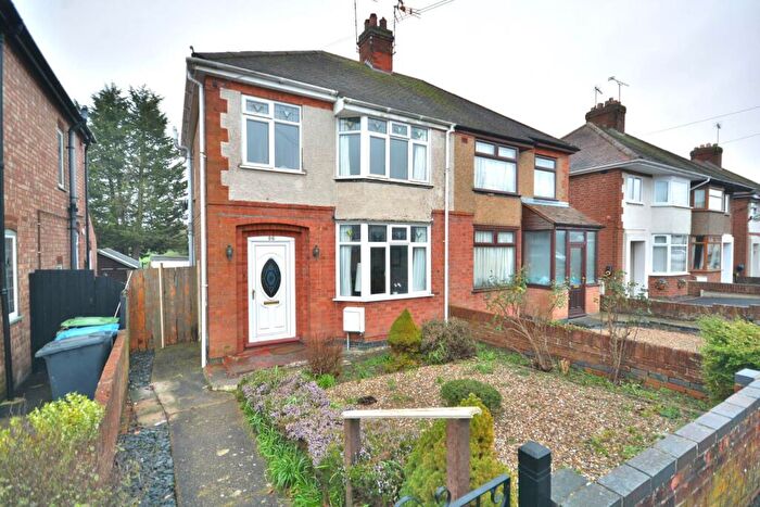 3 Bedroom Semi Detached House For Sale In Pytchley Road, Southfields, CV22