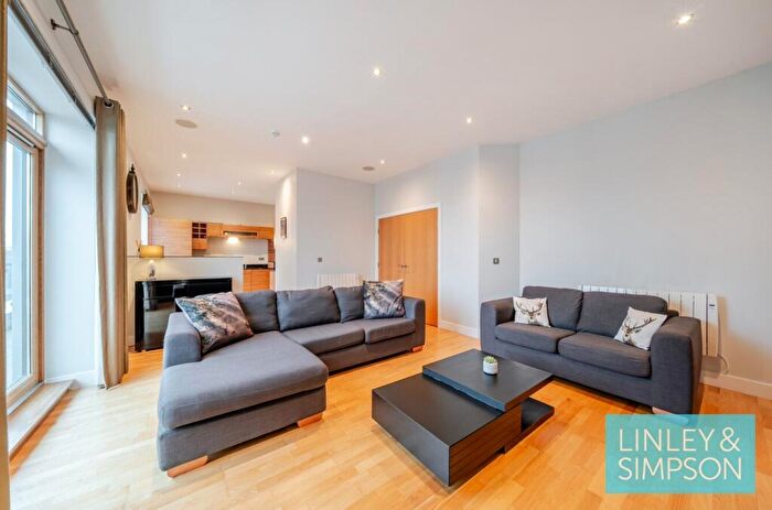 2 Bedroom Penthouse To Rent In Mackenzie House, Chadwick Street, Leeds, LS10