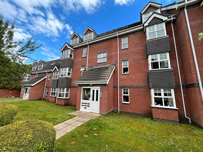 2 Bedroom Apartment To Rent In Brooklands Road, Wood Court, M33