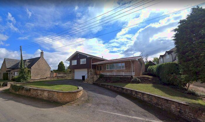 4 Bedroom Detached House For Sale In Glendower House, Belmesthorpe, Stamford, PE9