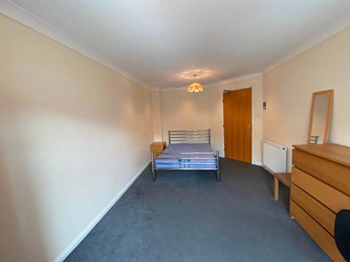 4 Bedroom Property To Rent In Larch Street, Dundee, DD1