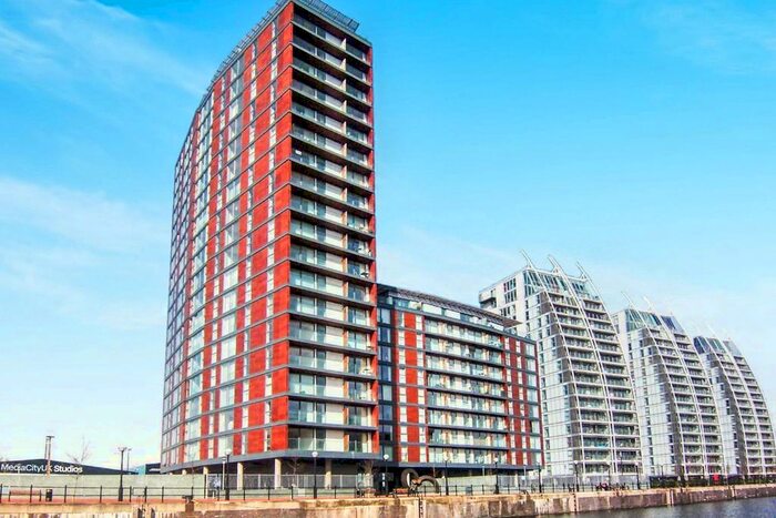 2 Bedroom Flat To Rent In City Loft, The Quays, Salford Quays, Manchester, M50