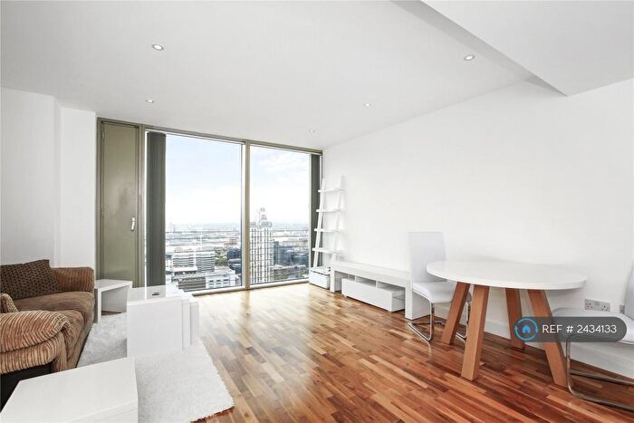 1 Bedroom Flat To Rent In Landmark East Tower, London, E14
