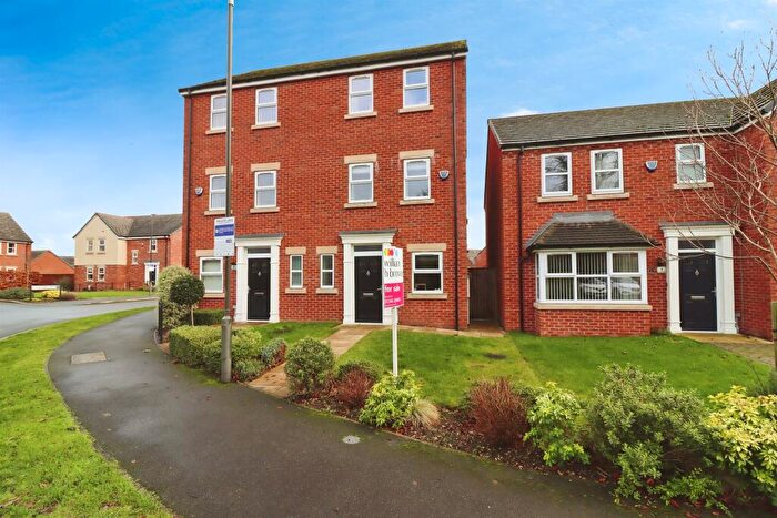 4 Bedroom Detached House For Sale In Hunters Walk, Chesterfield, S40