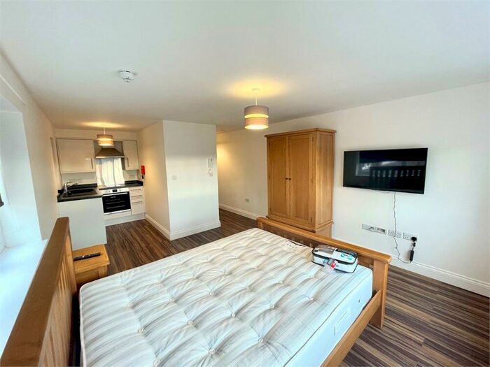 Studio To Rent In Church Street, Burnham, SL1