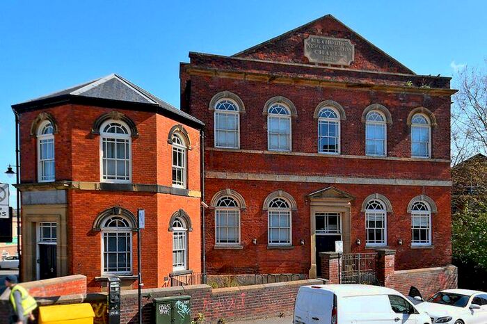 2 Bedroom Apartment To Rent In Chapel West, Scotland Street, S3