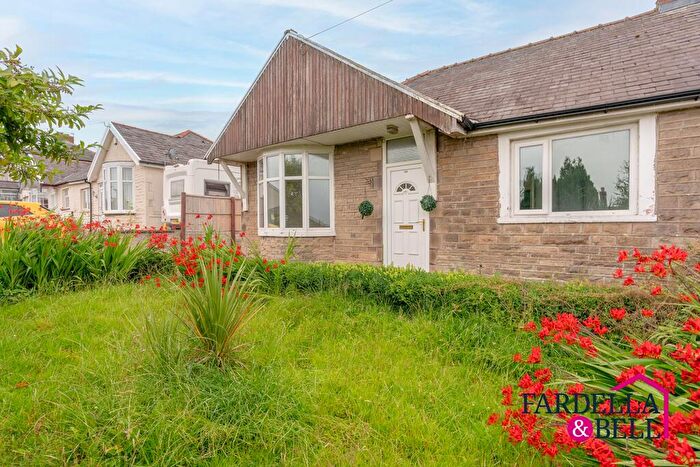 2 Bedroom Semi-Detached House For Sale In Brownside Road, Burnley, BB10