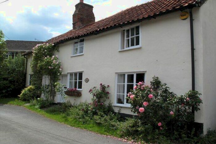 2 Bedroom Cottage To Rent In Selby Cottages, Royston, SG8