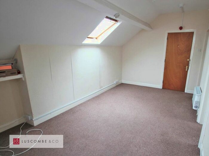 1 Bedroom Flat To Rent In Brynhyfryd Road, Newport, NP20