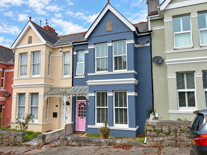 3 Bedroom Terraced House For Sale In Bickham Park Road, Plymouth, PL3