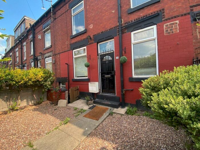 2 Bedroom House To Rent In Eyres Avenue, Leeds, LS12