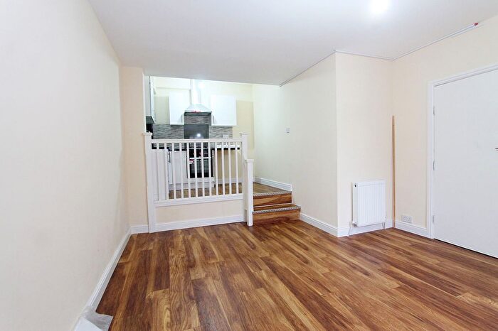 1 Bedroom Flat To Rent In Ruislip Road East, Greenford, UB6