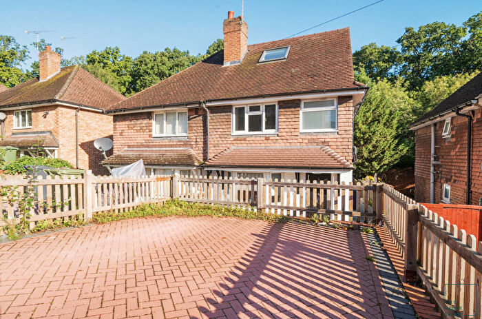 5 Bedroom Terraced House To Rent In Vernon Way, Guildford, GU2