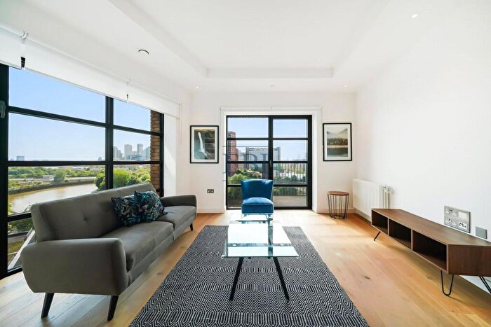 2 Bedroom Apartment To Rent In Astell House, London City Island, Canning Town, E14