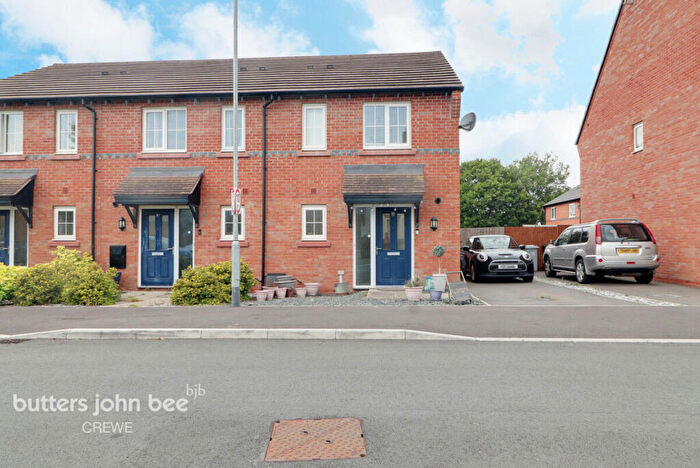 2 Bedroom End Of Terrace House For Sale In Alfred Potts Way, Crewe, CW2